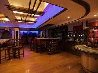Hotel Saffron Leaf - bar