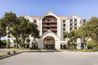 Hyatt Place San Antonio Riverwalk - Airport Shuttle