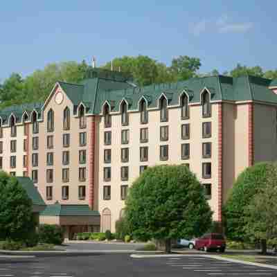 Country Cascades Waterpark Resort Hotel Exterior