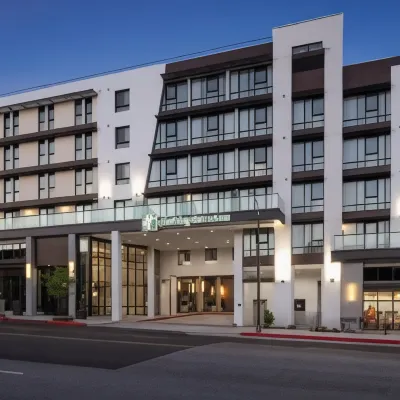 Holiday Inn & Suites Monterey Park - Los Angeles Hotels near Cal State LA
