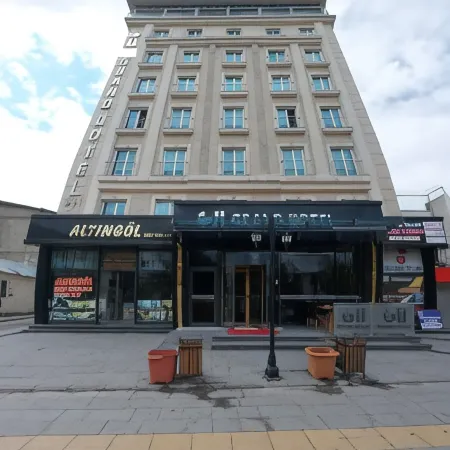 Grand Hotel Van