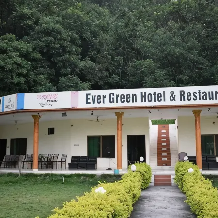 Ever Green Hotel & Restaurant