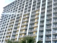 Oceanfront Condo, Balcony, Pools, Beach Access, Walk to Restaurants & Boardwalk - Private Pools