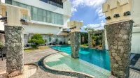 Malyabhara Hotel Yogyakarta Malioboro - Swimmingpools