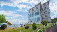 Samcheok White Romantic Pension - 4-نجوم