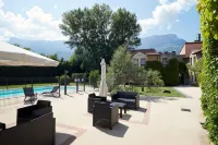 Hôtel des Trois Massifs, Grenoble Sud Claix - Pools