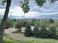 Mountain View Lodging 2 Blocks Historic DT Cody3 Bedrooms 4 Beds + a Bonus Den