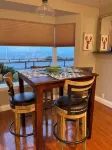 Oceanfront Retreat. Sunset Views. Whale Watching. Redwood Groves, 2 King Beds - 3-Star