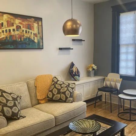 Luxury Historic Condo in Uptown Butte