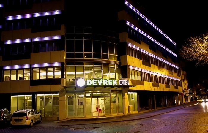 DEVREK OTEL