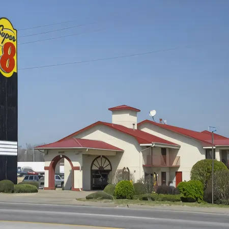 Super 8 by Wyndham Springdale AR