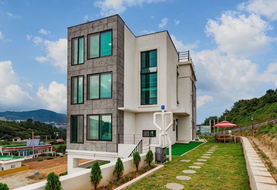 여수 에뜨왈펜션 경쟁 제품과 비교 이미지