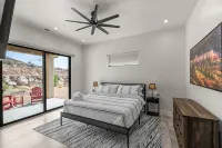 Beautiful 5 Bd/6 Bath - Zion's Edge, Kolob Canyon, Private Pool, Hot Tub, Views!