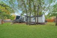 Luxury in Euless - Close to DFW Airport and Cowboy Stadium - Homestays