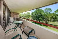 Beautiful condo on Copperhead. Beaches nearby!