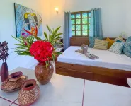 Latitude Adjustment, Heart of Manuel Antonio, 1BD - Homestays