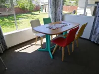 Well equipped, thoughtfully prepared and walking distance to town. - 3 tähden