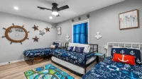 Ranch at Bear Creek Lake Jim Thorpe game room, fire pit walk to pool and lake! - Boutique