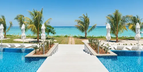 Villasun Seafront Apart at CapOuest - 4-Star