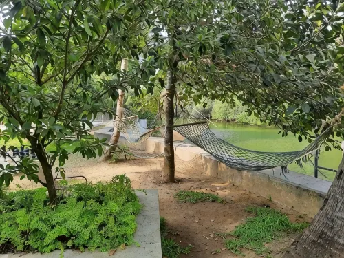 The Riverside Guesthouse - Balkon