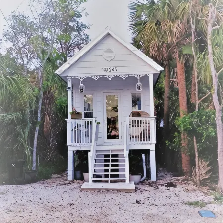 Delightful Cottage in Historic Downtown St. Augustine Florida