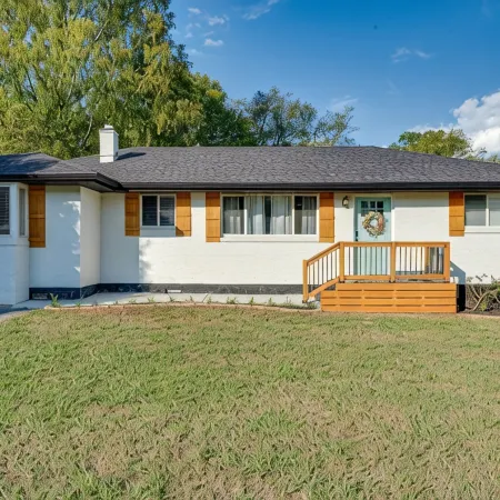 Charming 3-bedroom house with WiFi and AC in fabulous Chattanooga