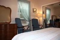 Quaint Cottage Close to Downtown and Dog Friendly! - 4 Sao