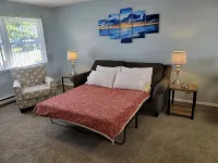 Tis’ Time Hideaway. Just a few blocks from beautiful Lake Erie! - 무료 와이파이