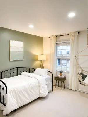 Modern Kid-Friendly Stay, Conveniently Located near MessiahU & Harrisburg - Wifi