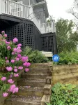 Village of east Davenport retreat - 4-Star