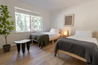 Modern Mountain Retreat - Wineries, Lakes, Nature - Wifi