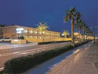 Tateyama Seaside Hotel - Homestays