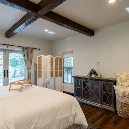Spanish Villa Heated Pool/Jacuzzi/Pingpong/Mini-golf