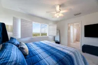 Private Beachfront House - 4-Star