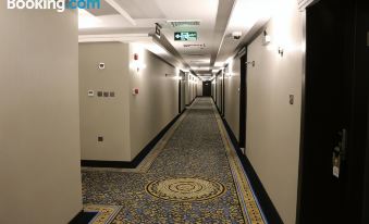 Naviti Warwick Al Khobar