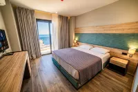 Hotel Saranda International - غرفة مطلة على الجبل