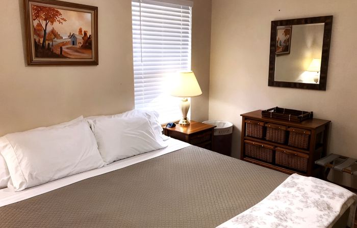 Suwannee River Retreat with Private Dock, Free Kayaks, and Fire Pit