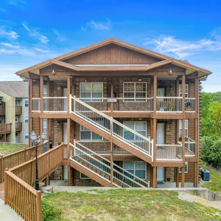 Branson Penthouse CondoNear Silver Dollar City