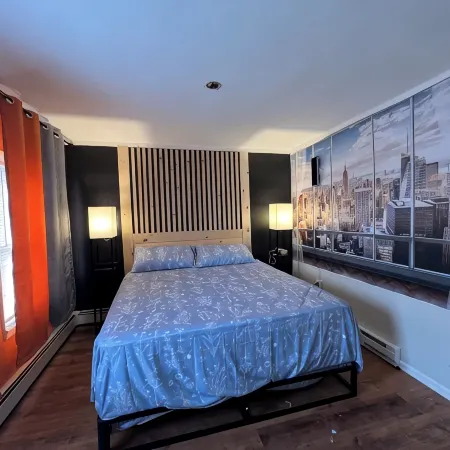 Electric City Mid-Term Downtown Apartment