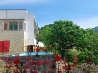 Gapyeong Nostos House Hotels near Daewonsa
