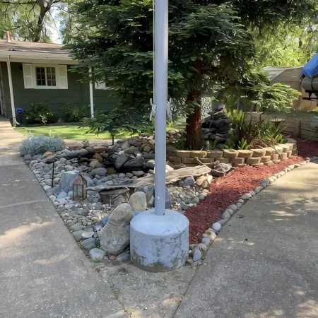 Beautiful Lakehouse with immediate access to Shasta Lake