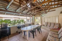 Guesthouse Charis - 3-Star