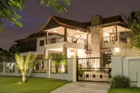 Five Burnham Guest House - Bed and Breakfasts