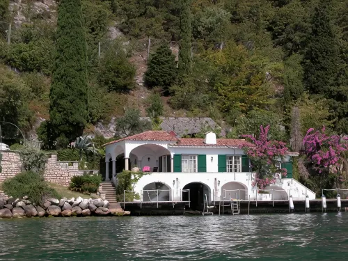 Elegant villa directly on the lake - Balkon