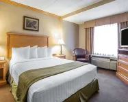 Quality Inn & Suites Casper Near Event Center - Parkplatz