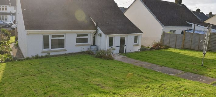 Atlantic Retreat - 5 minute stroll from Crooklets Beach Hotels in Bude