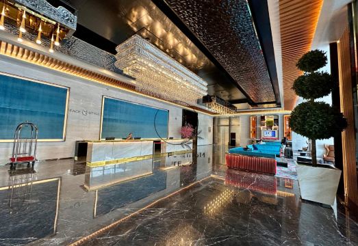 3. 더 플래티넘 2..