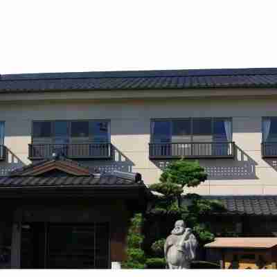 鷹の家 Hotel Exterior