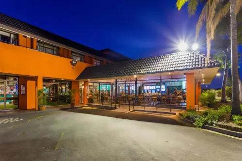 Markets Hotel Hotels in Homebush West