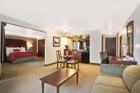Ramada by Wyndham Tukwila Southcenter Hotels in Tukwila